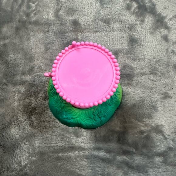 Vintage Littlest Pet Shop Garden Tag Pets Replacement Pink Birdbath 1995 Kenner - Picture 3 of 7